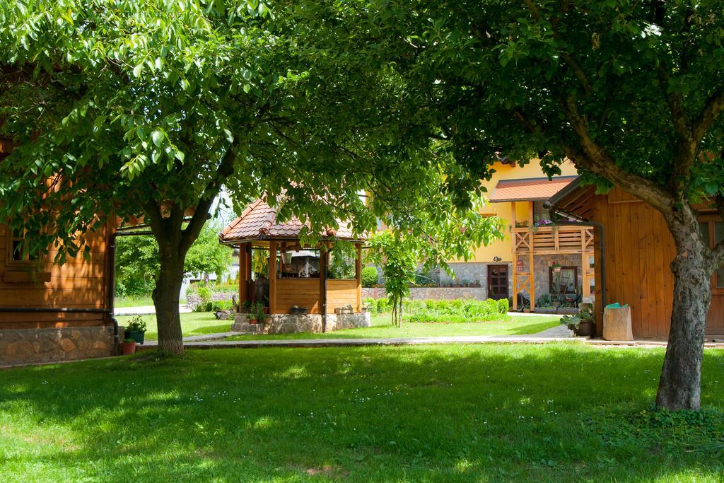 Tourist Farm Ob Izviru Krupe Villa Semic Exterior photo
